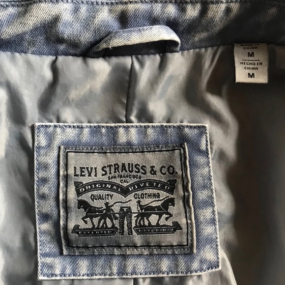 EUC 🌸 Vintage Levi's Denim Jacket - Picture 6 of 7